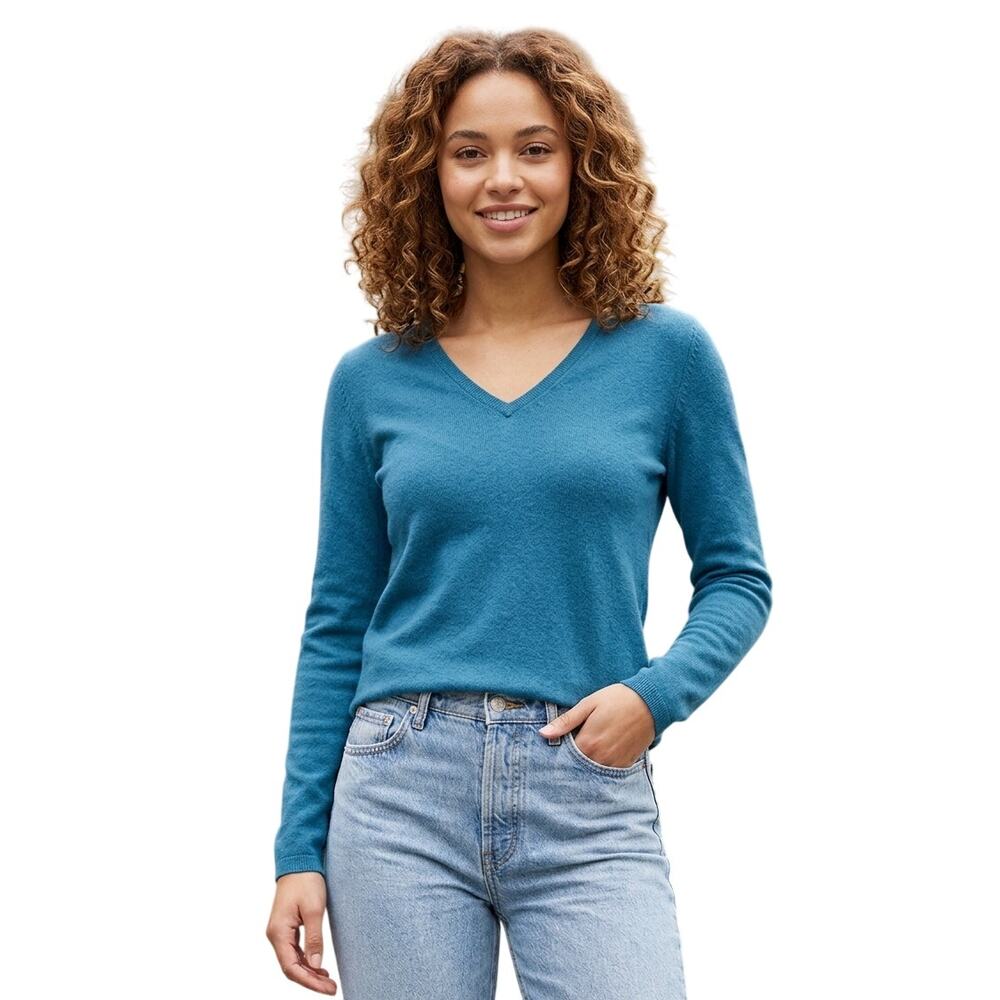Sutton Studio Cashmere Sweater L Blue Preppy Cozy Comfy Minimalist Quiet Luxury